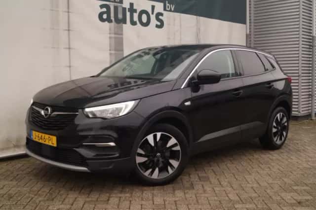 Opel Grandland (2020) thumbnail 3