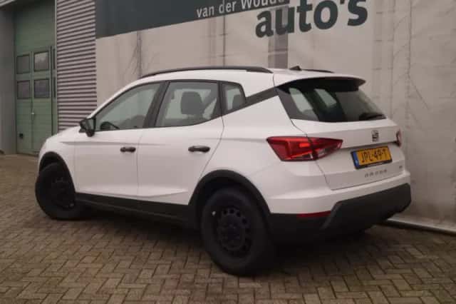 SEAT Arona (2021) thumbnail 6