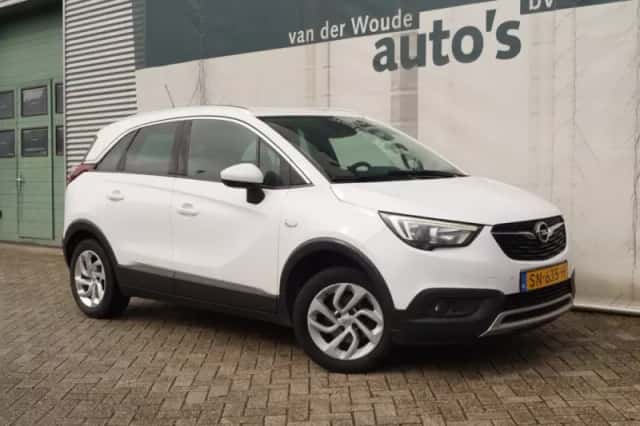 Opel Crossland (2018) thumbnail 3