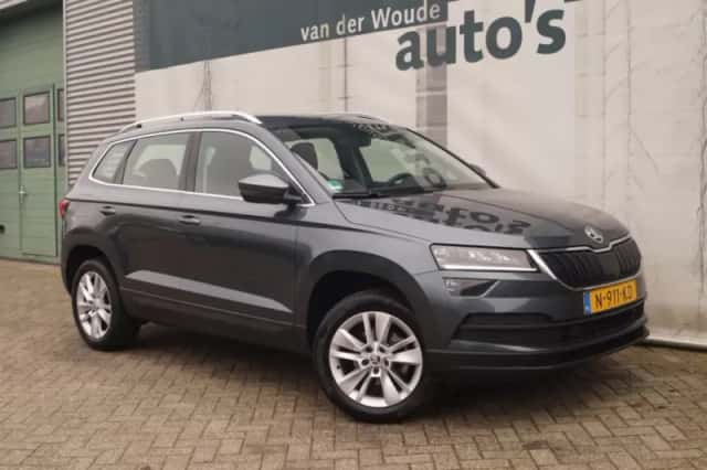 Škoda Karoq (2021) thumbnail 4