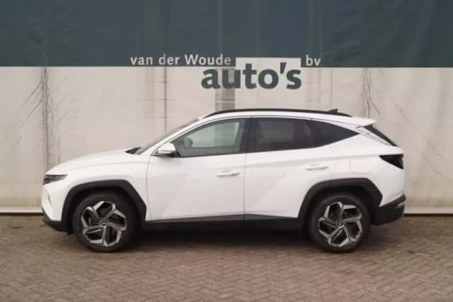Hyundai Tucson (2023) thumbnail 1