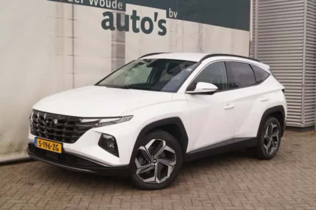Hyundai Tucson (2023) thumbnail 3