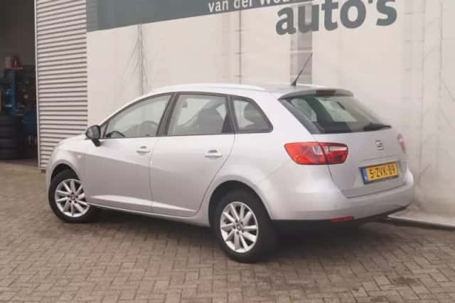 SEAT Ibiza (2015) thumbnail 6