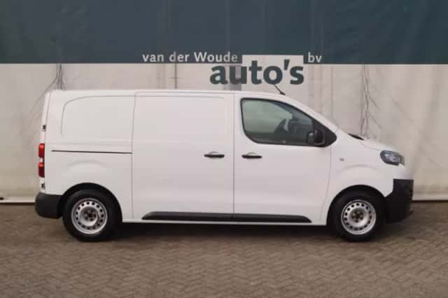 Peugeot Expert (2022) thumbnail 2