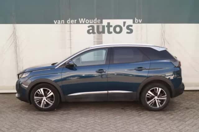 Peugeot 3008 (2021) thumbnail 1