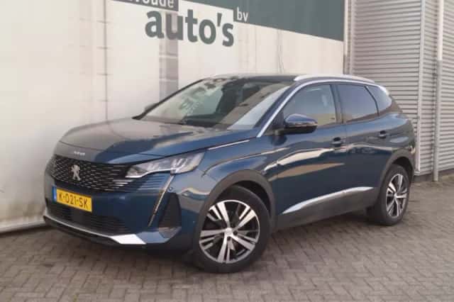 Peugeot 3008 (2021) thumbnail 3