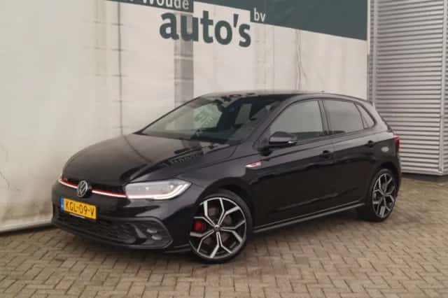 Volkswagen Polo (2023) thumbnail 3