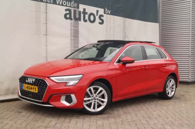 Audi A3 (2021) thumbnail 3