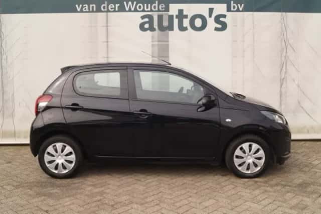 Peugeot 108 (2022) thumbnail 2
