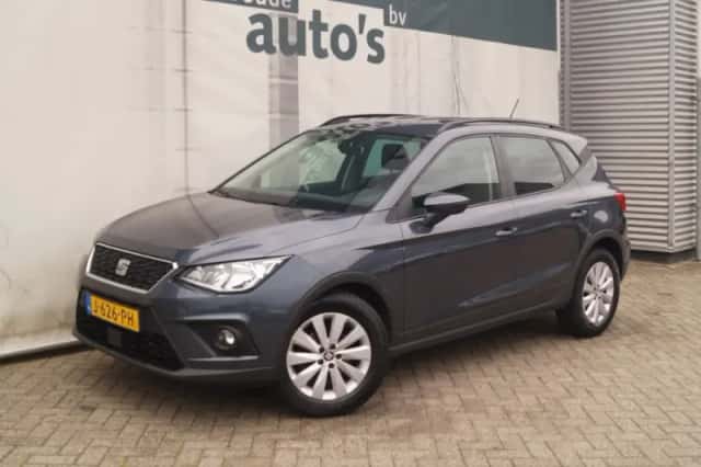 SEAT Arona (2020) thumbnail 3