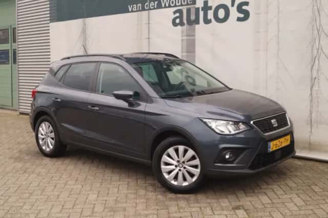 SEAT Arona (2020) thumbnail 4