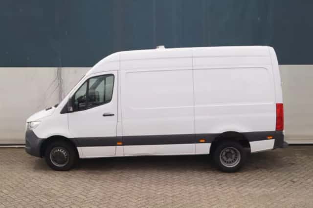 Mercedes-Benz Sprinter (2019) thumbnail 1