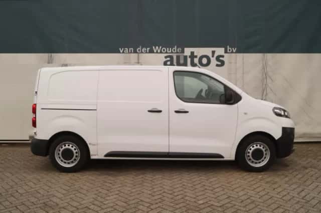 Opel Vivaro (2021) thumbnail 2