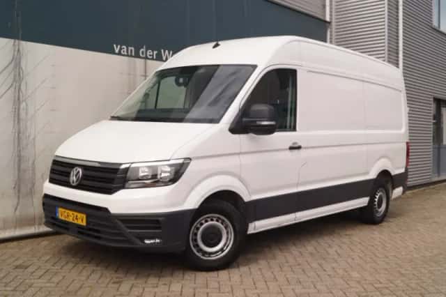 Volkswagen Crafter (2020) thumbnail 3