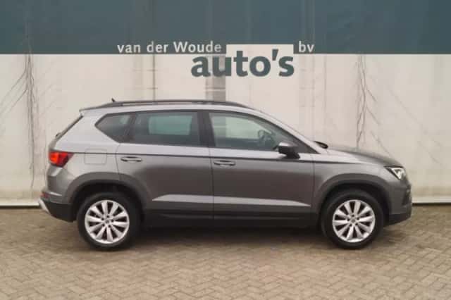 SEAT Ateca (2022) thumbnail 2
