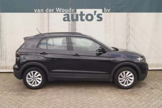 Volkswagen T-Cross (2022) thumbnail 2