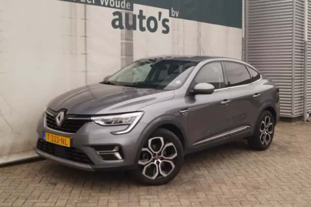 Renault Arkana (2023) thumbnail 4