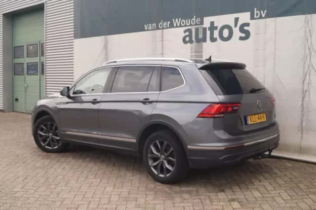 Volkswagen Tiguan All-Space (2023) thumbnail 6