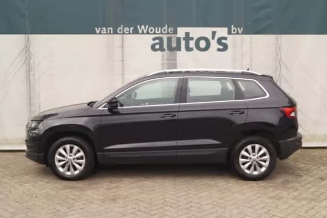 Škoda Karoq (2021) thumbnail 1