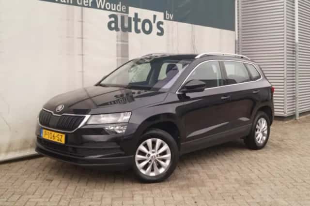 Škoda Karoq (2021) thumbnail 3