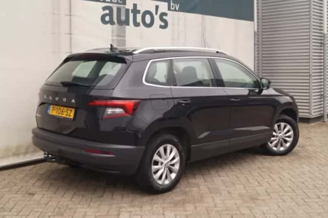 Škoda Karoq (2021) thumbnail 5