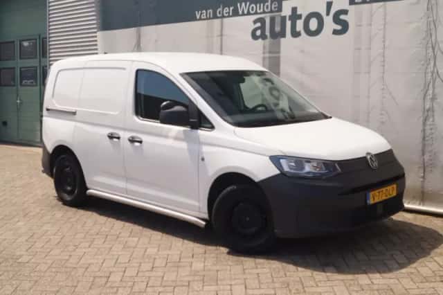 Volkswagen Caddy (2024) thumbnail 4