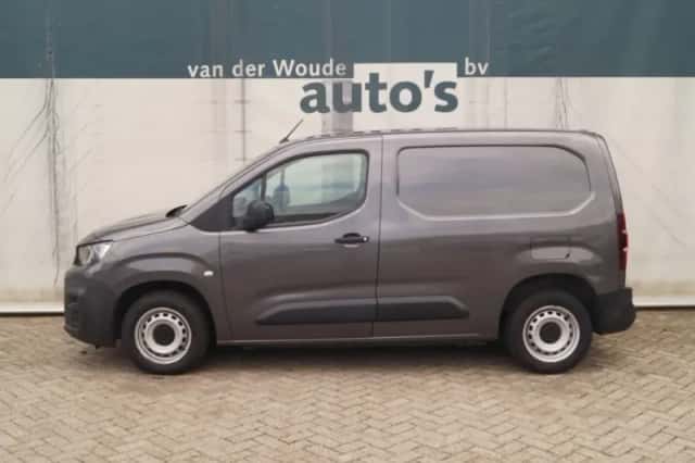 Peugeot Partner (2021) thumbnail 1