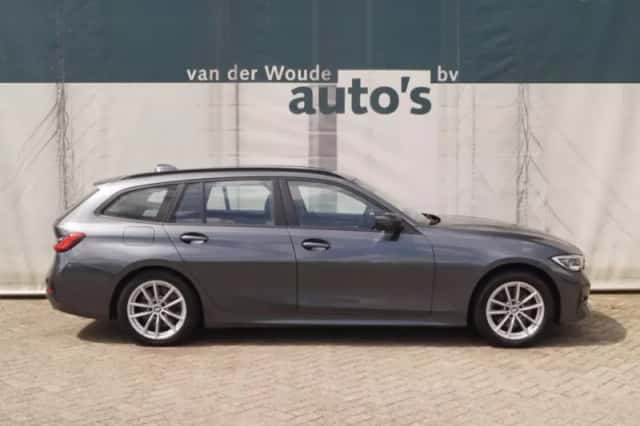 BMW 3-Serie (2021) thumbnail 2