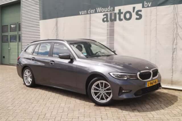 BMW 3-Serie (2021) thumbnail 4