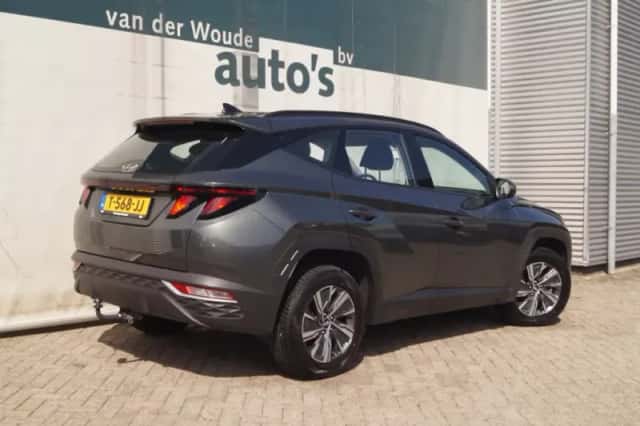 Hyundai Tucson (2023) thumbnail 5