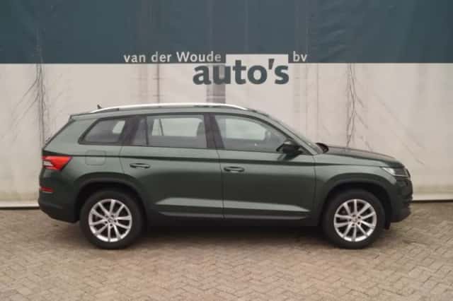 Škoda Kodiaq (2021) thumbnail 2