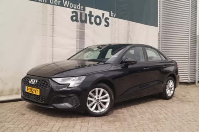 Audi A3 (2022) thumbnail 3