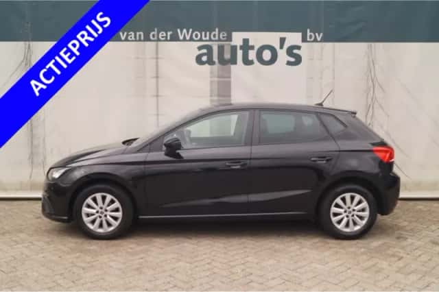 SEAT Ibiza (2022) thumbnail 1