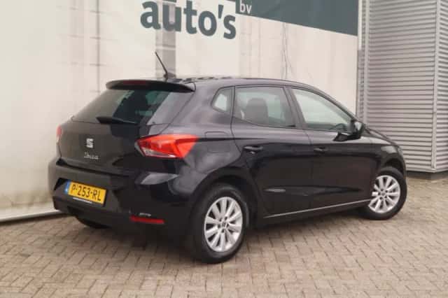 SEAT Ibiza (2022) thumbnail 5