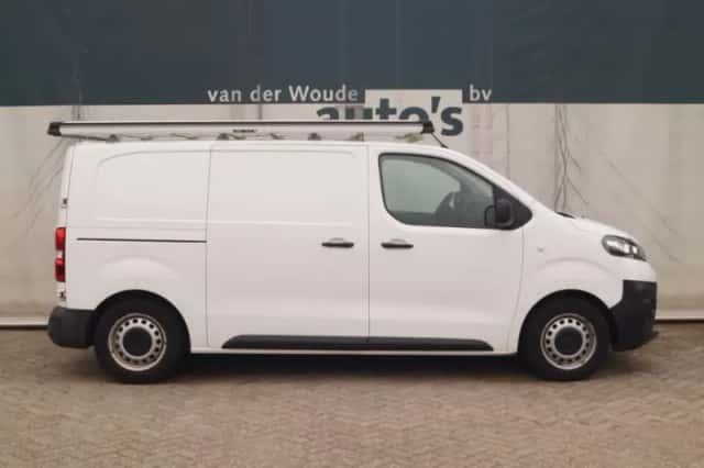 Opel Vivaro (2021) thumbnail 2