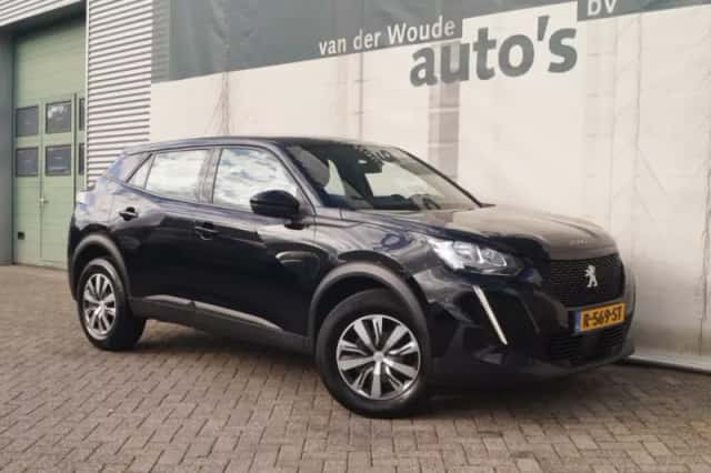 Peugeot 2008 (2022) thumbnail 4