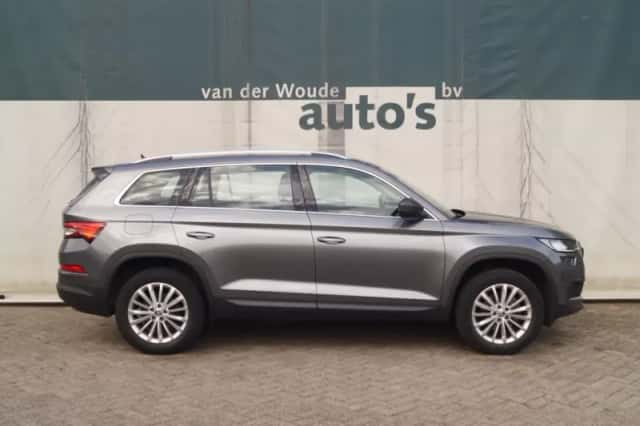 Škoda Kodiaq (2023) thumbnail 2