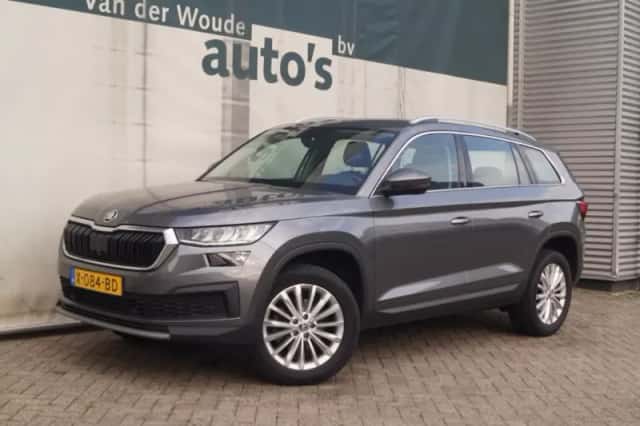 Škoda Kodiaq (2023) thumbnail 3