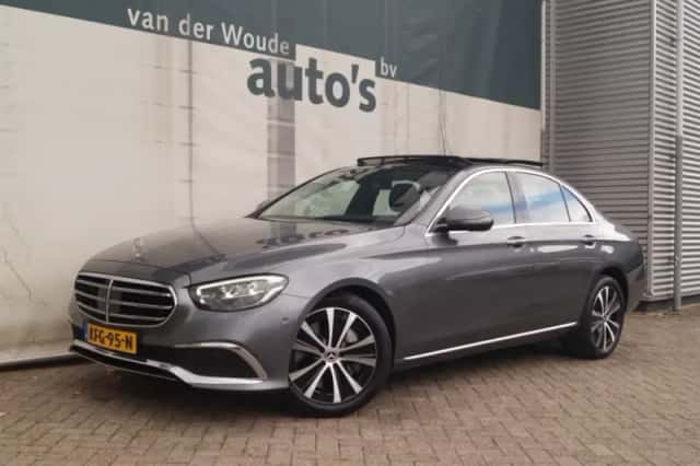 Mercedes-Benz E-Klasse (2022) thumbnail 3