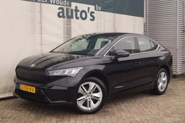 Škoda Enyaq (2023) thumbnail 5