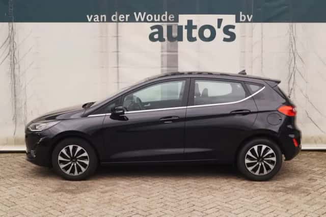 Ford Fiesta (2022) thumbnail 1