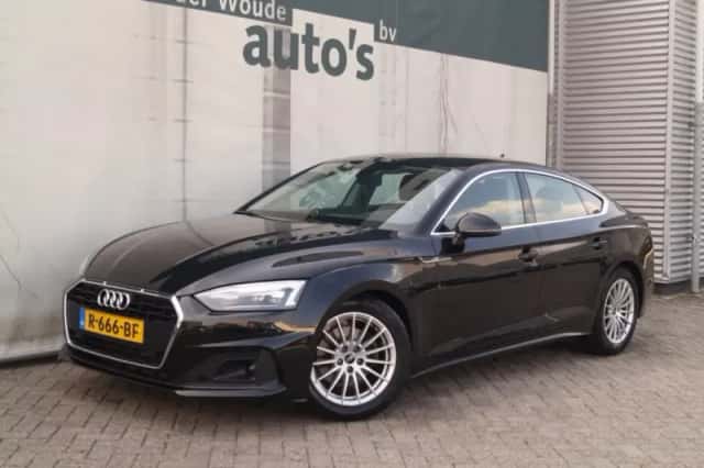 Audi A5 (2022) thumbnail 3