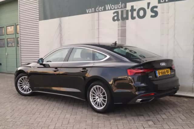 Audi A5 (2022) thumbnail 6