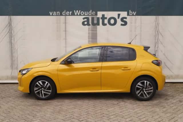 Peugeot 208 (2022) thumbnail 1