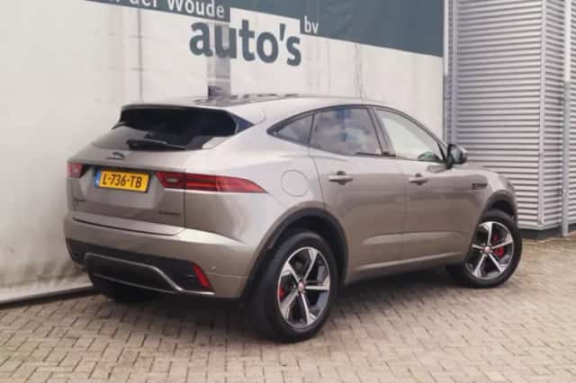 Jaguar E-Pace (2021) thumbnail 5
