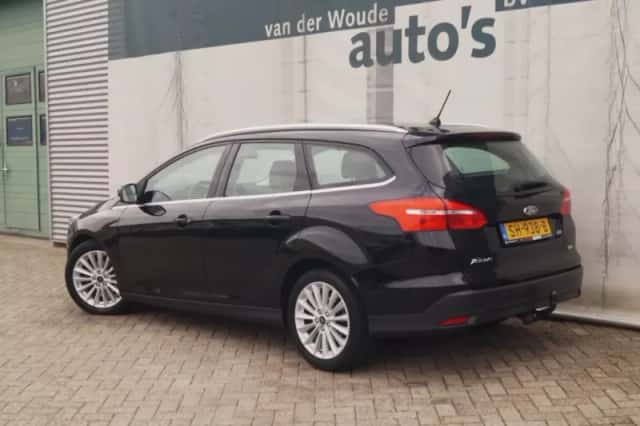 Ford Focus (2018) thumbnail 6