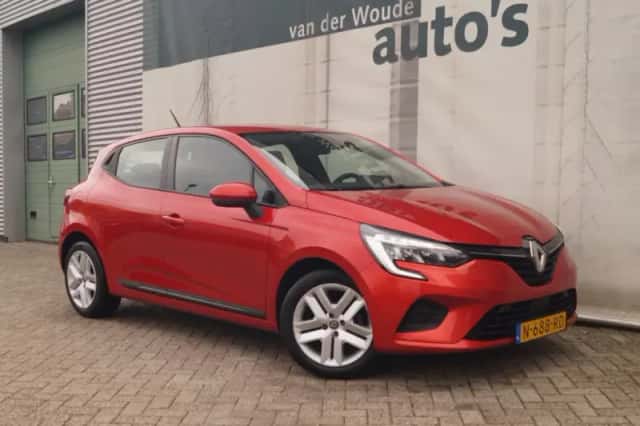 Renault Clio (2021) thumbnail 4