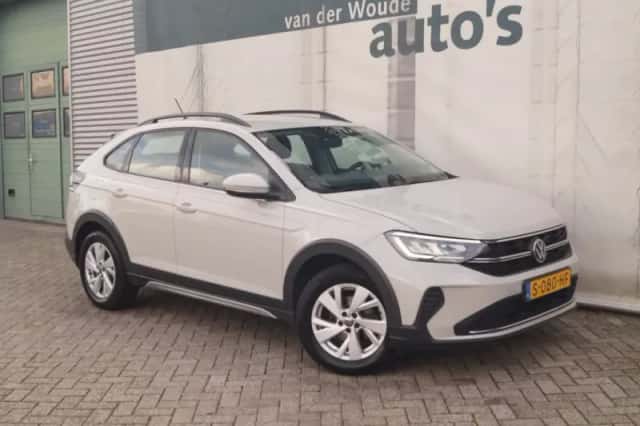 Volkswagen Taigo (2023) thumbnail 4