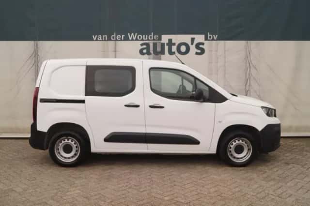 Peugeot Partner (2021) thumbnail 2