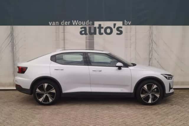 Polestar 2 (2023) thumbnail 2